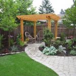 Planning tips for creating a backyard summer escapes